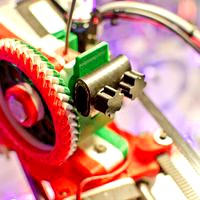 Mini-Valve for easy tightening guidler on a Greg's Wade extruder (Allen-hex-bolts cap)