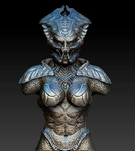 Queen Predator bust