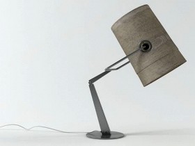 Fork table lamp