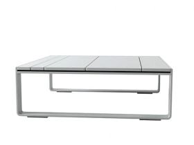 Flat low tables