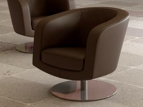 Swivel Armchair with Central Base