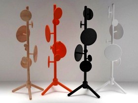 Peg Coat Stand