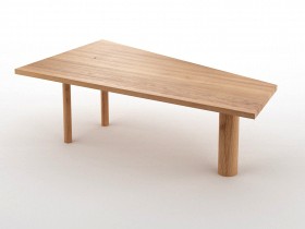 Trapez table