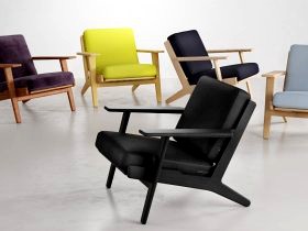 Hans Wegner Plank Chair