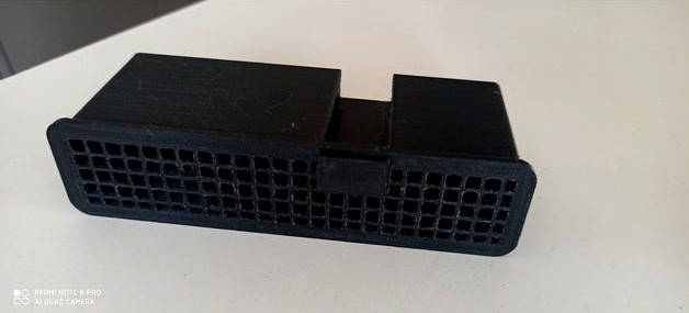 Artillery Sidewinder X1 side vents