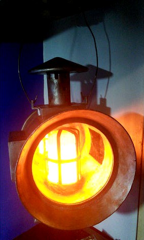 Oil Lamp top mount hook