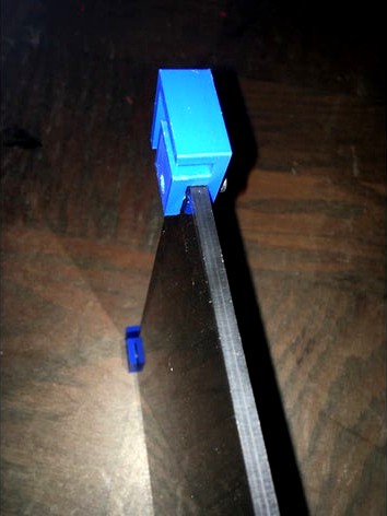 6mm PlexiGlass Corner Bracket