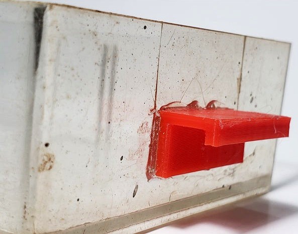 Drawer Pull for Plastic Storage Bin