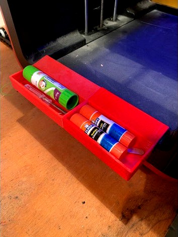 Tool shelf for Flashforge Finder, Part 2