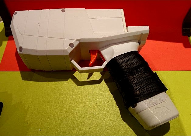 Worker Hurricane grip extension