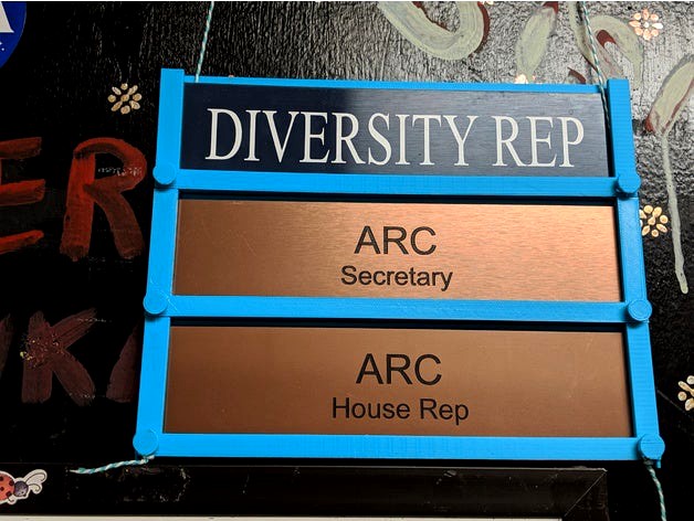 Plaque Holder