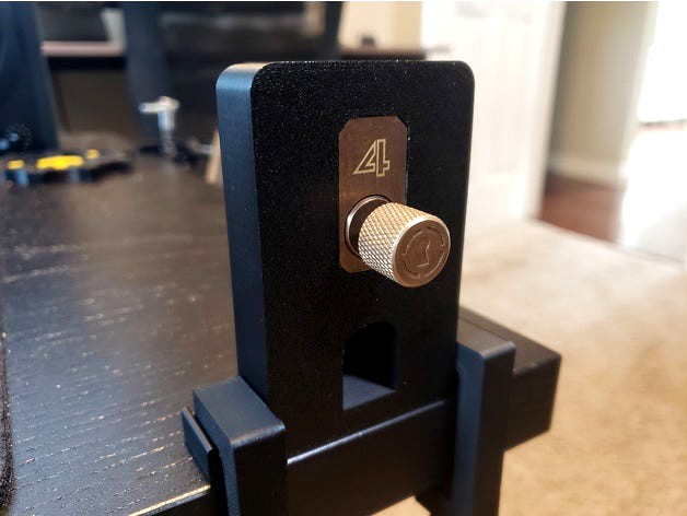 Sparrows Practice Lock Holder