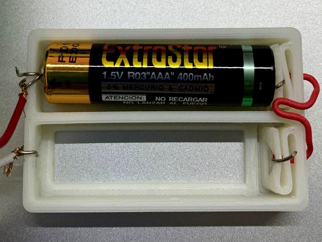 AAA/AA battery holder - less material