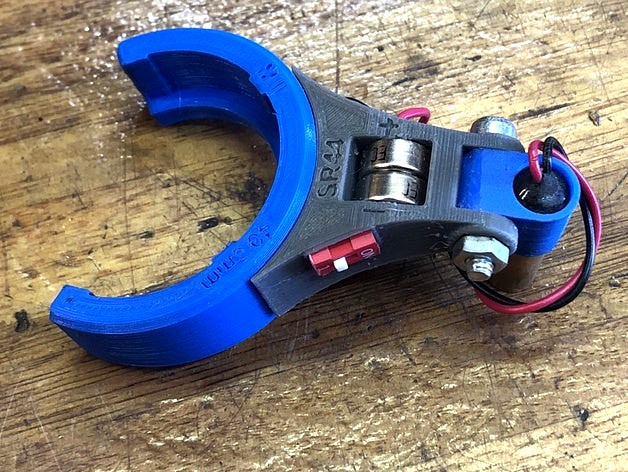 Laser centre finder with interchangeable collars