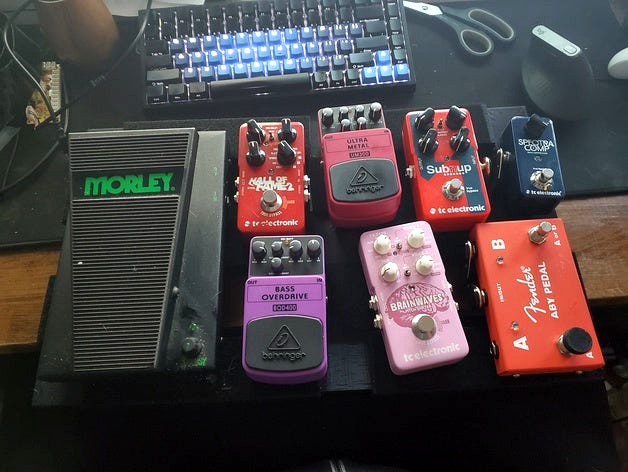Guitar Effects Pedalboard (build your own)