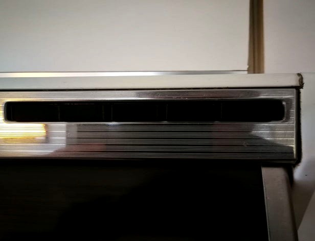 Fume hood AEG knobs
