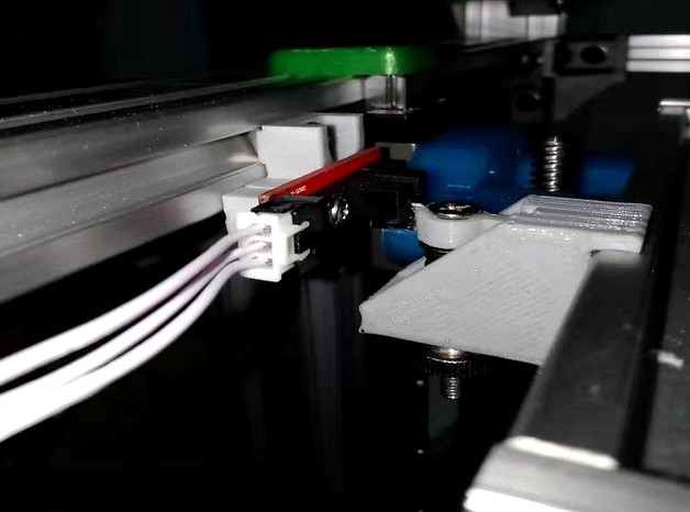 Adjustable Optical Endstop for BLV Cube