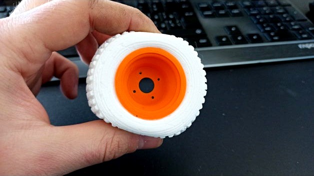 Realistic silicone tire for RC trucks form (65mm)