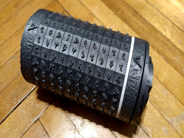 Lovecraftian cryptex letters