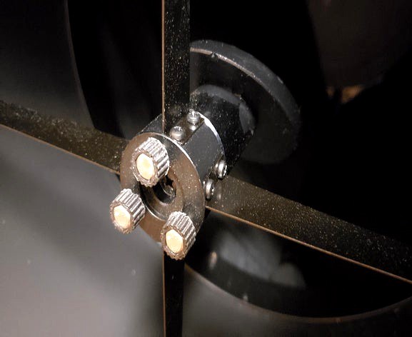 Reflector Collimation Knobs