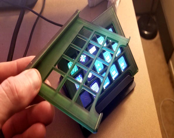 Stream Deck Cover/Custom Facewplace (Elgato 15 Key Stream Deck)