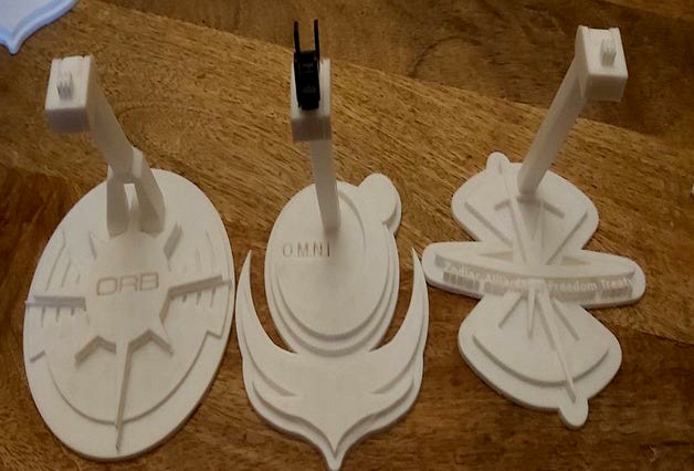 Gundam Seed 1/144 stand