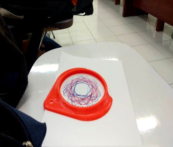 spirograph toy