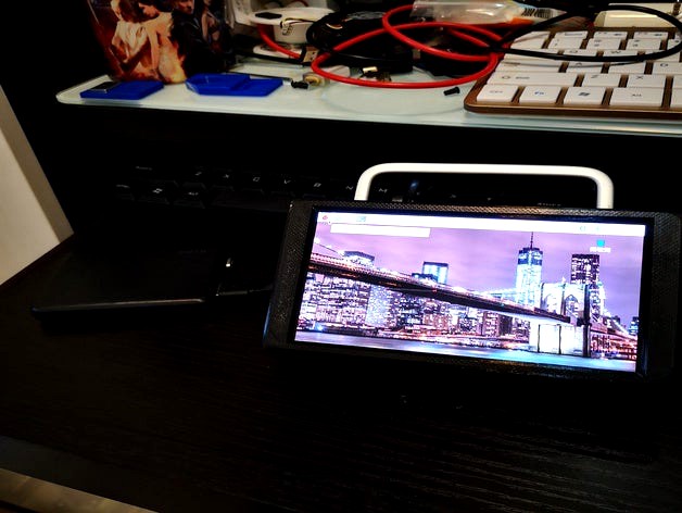 3D printed body for 5.5 inch AMOLED touch screen for Raspbian