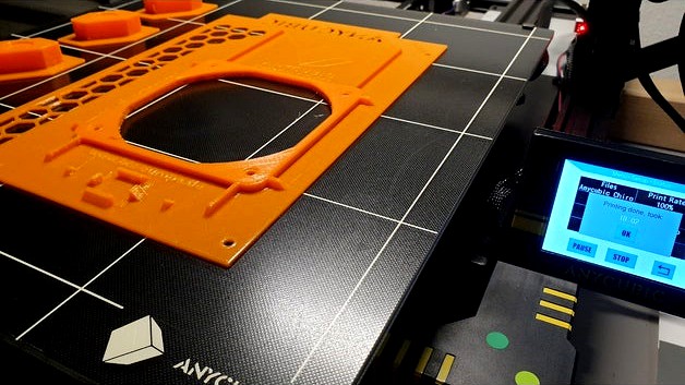 Anycubic Chiron Case Cover with Noctua NF-A12x15 Fan Mount