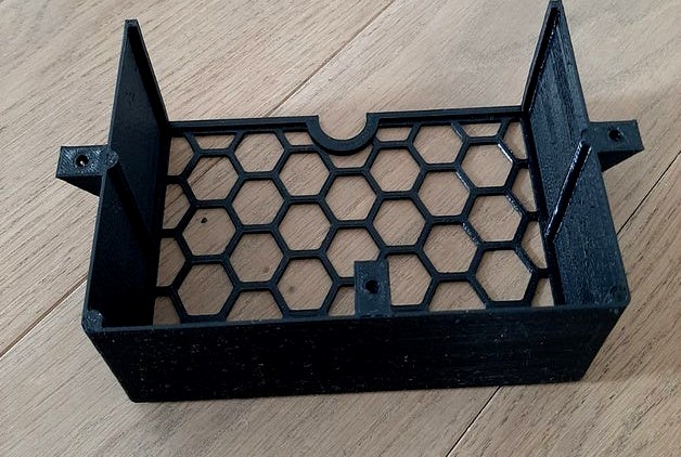 Cable Box (customizable)