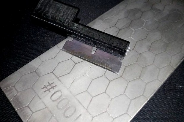 Razor Sharpening Guide