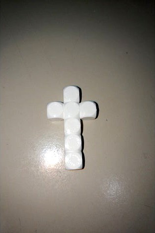 Rounded cube cross