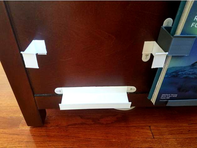 Magazine holder