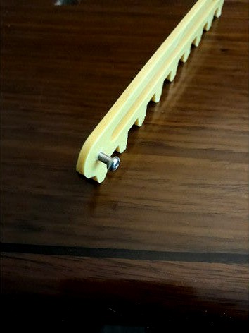 Hanger to reuse disposable mask for multiple times