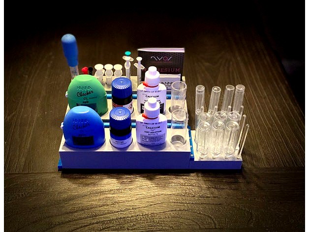 Aquarium Testing Storage Rack by amacon