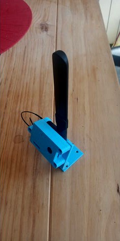 ESP32 camera & antenna by controlxic