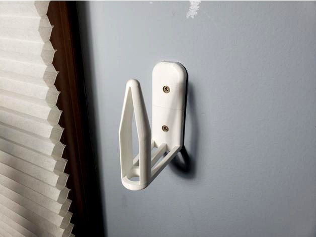 Vertical Toilet Paper Holder by jeremyoosterbaan