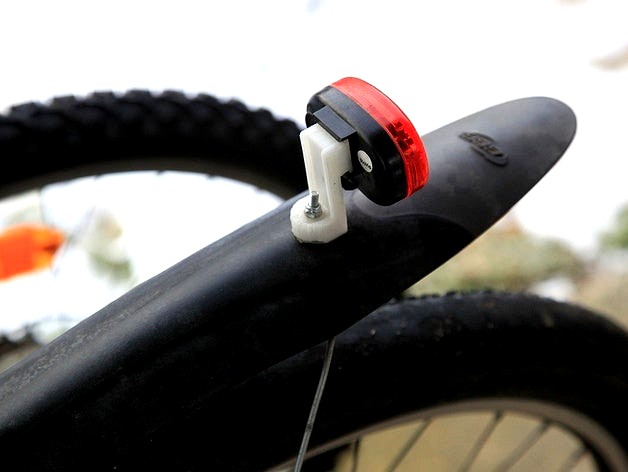 Bicycle Tail Light Mount by aubenc