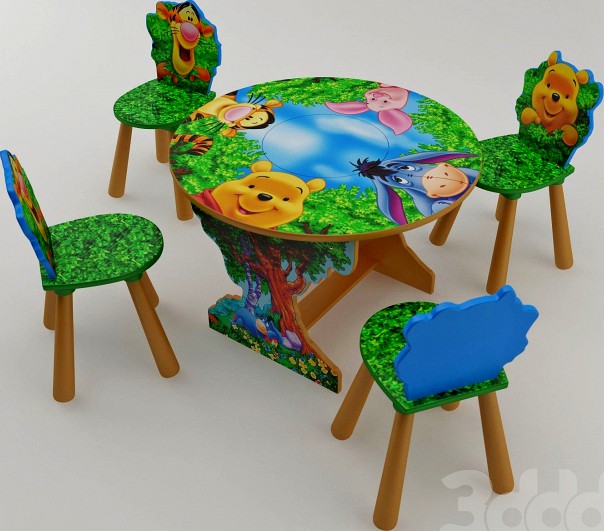 DISNEY Комплект стол и стулья ВИННИ В ЛЕСУ