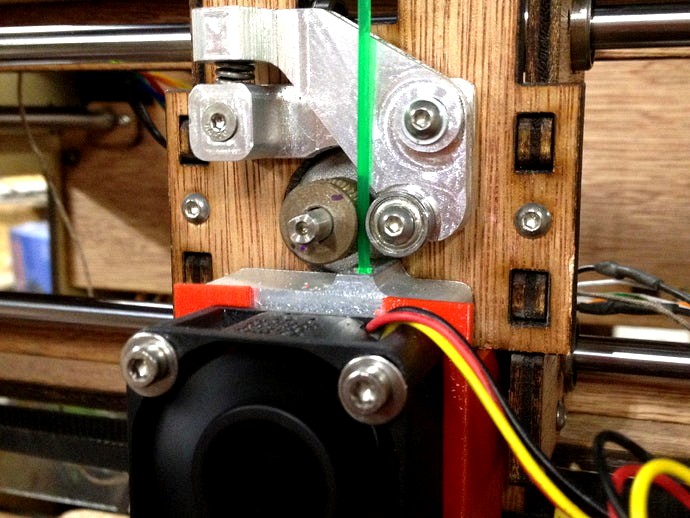 Yet another simple extruder drive by jag