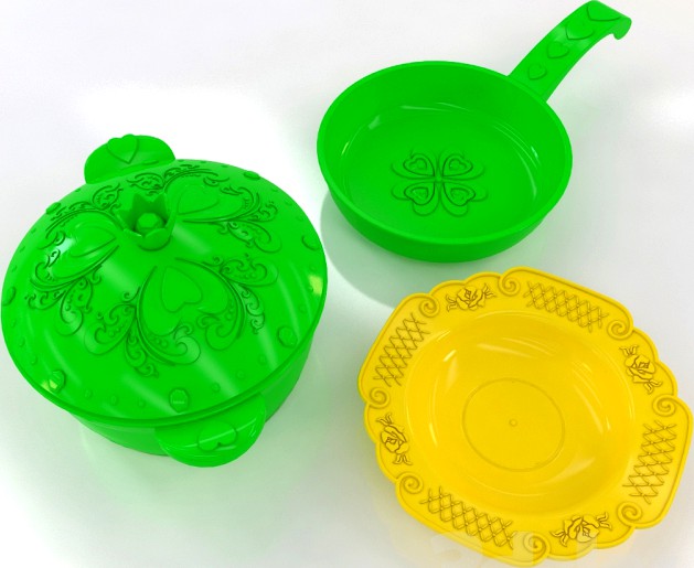 plastic tableware