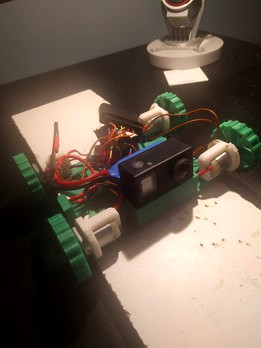 Tiny Robot Remotely controlled