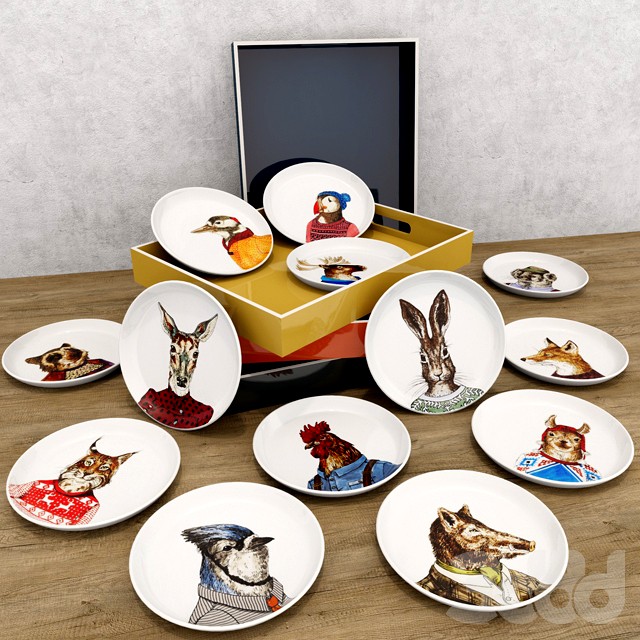 Lacquer trays and dapper animal plates