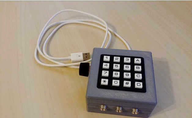 Mini 16 Button MIDI Controller by V4HE