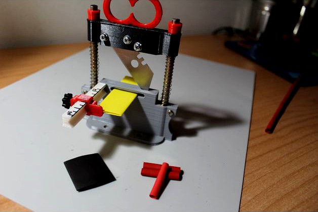 Razor Guillotine Wide Range by M_4mini 3d model