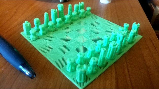 Single-Color Super Mini Chess by bitwi