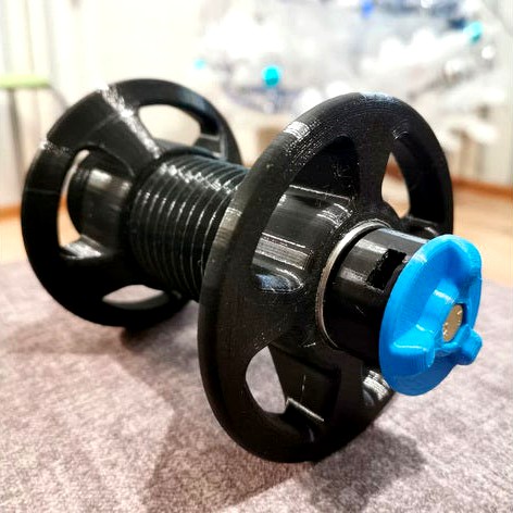 Filament spool holder with roller bearings by 3d-zephyr