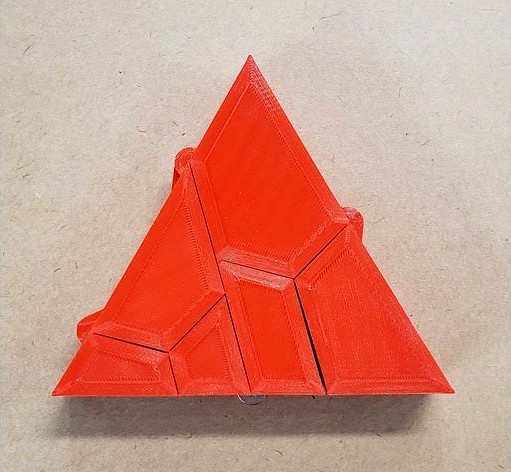 hinged dissection triangle to hexagon by jonco223