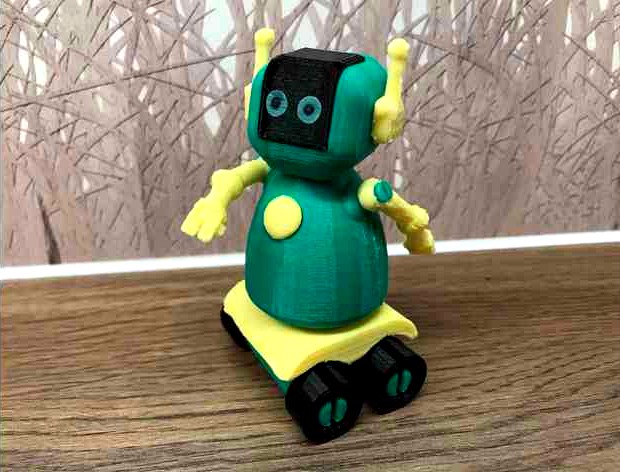 Robot from Leo Junior (Leo Lastwagen) by mtian