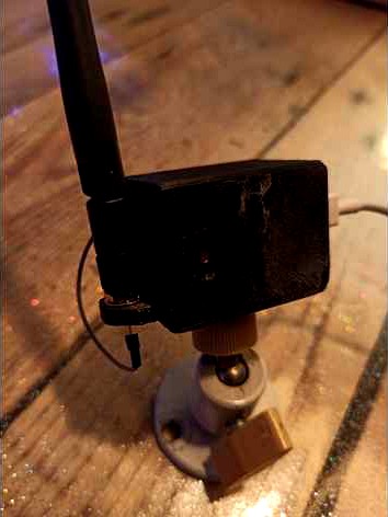 ESP32-cam with USB ch340 board outdoor enclosure by Aprex